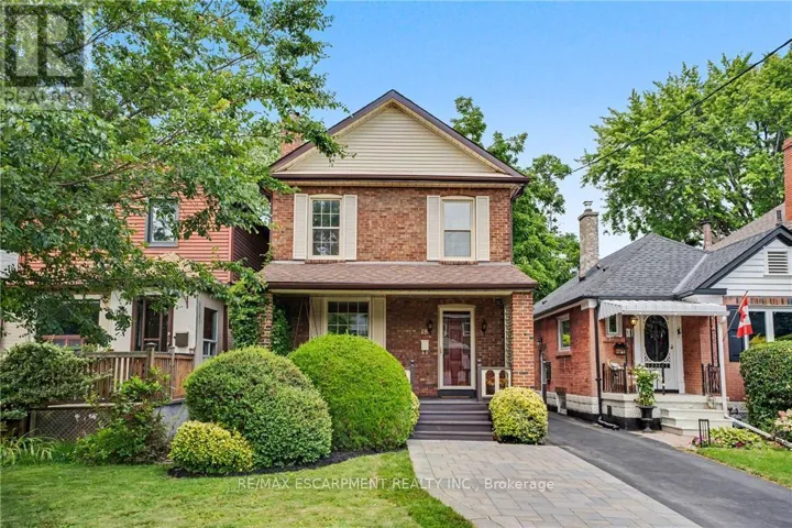 18 ELMA STREET, Toronto (Mimico), Ontario M8V1X8