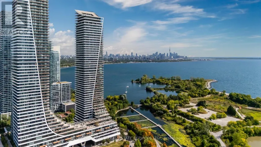 2019 - 30 SHORE BREEZE DRIVE, Toronto (Mimico), Ontario M8V0J1
