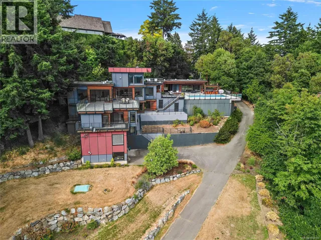 11295 Acorn Pl, North Saanich, British Columbia V8L5K7