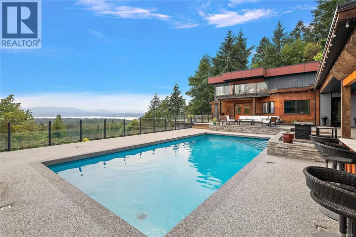 11295 Acorn Pl, North Saanich, British Columbia V8L5K7