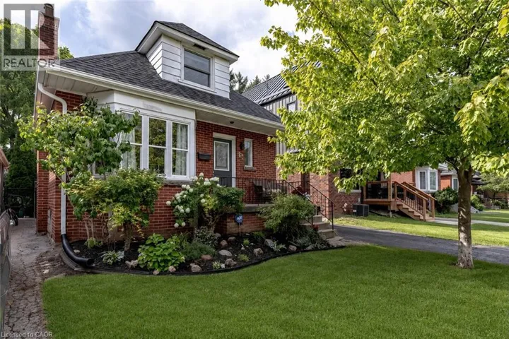23 KIPLING Road, Hamilton, Ontario L8S3X2