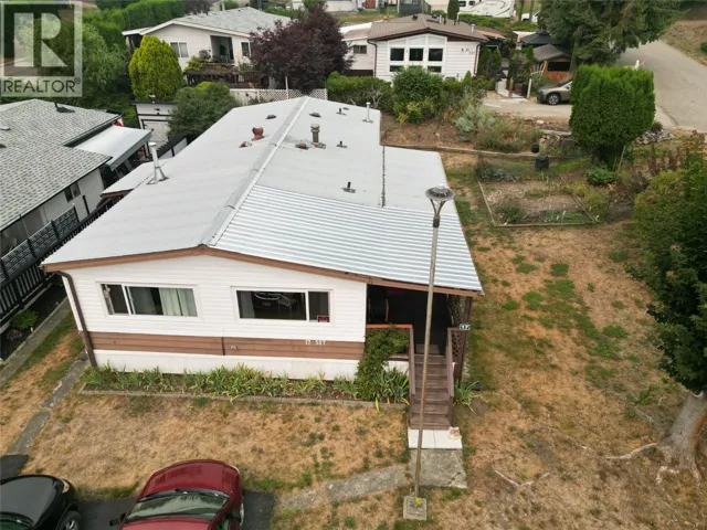 537 Begbie Road Unit# 17 Lot# 17, Tappen, British Columbia V0E2X1