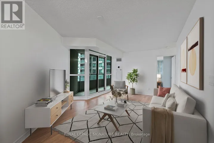 801 - 19 GRAND TRUNK CRESCENT, Toronto (Waterfront Communities), Ontario M5J3A3