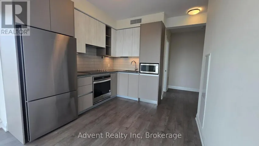 602 - 398 HIGHWAY 7 AVENUE E, Richmond Hill (Doncrest), Ontario L4B0G6