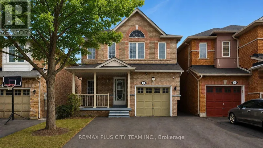 4 SLESSOR LANE, Brampton (Bram East), Ontario L6P1M3