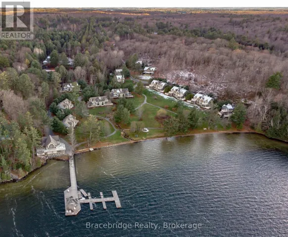 CARLING 4 W9 - 3876 MUSKOKA RD 118 HIGHWAY W, Muskoka Lakes (Medora), Ontario P0B1J0