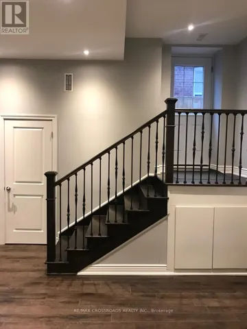 3 HONEY DRIVE, Toronto (Wexford-Maryvale), Ontario M1R3S3