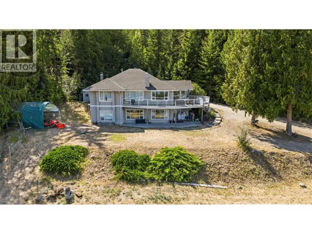 618 Elson Road, Sorrento, British Columbia V0E2W1