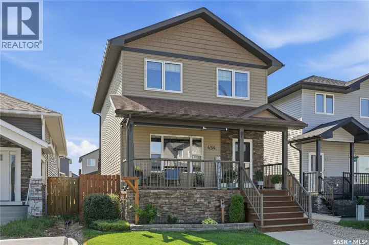 454 Geary CRESCENT, Saskatoon, Saskatchewan S7R0E7