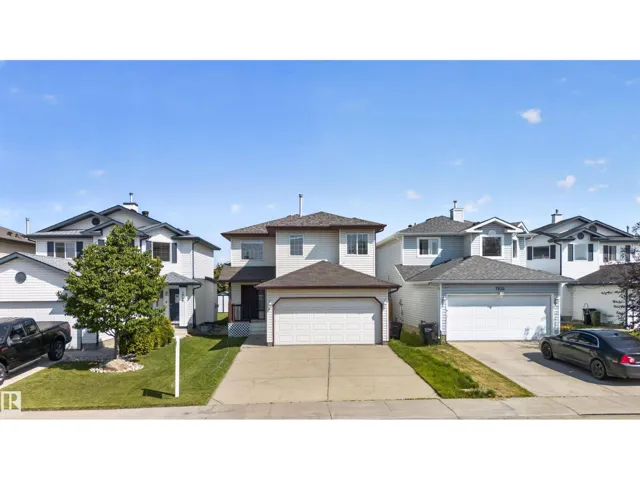 1816 36 AV NW, Edmonton, Alberta T6T1S8