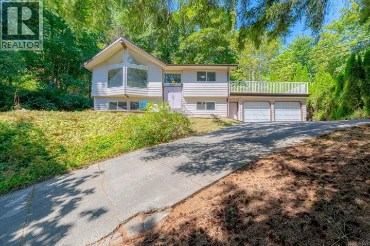 2151 Lakeside Dr, Nanaimo, British Columbia V9X1A8