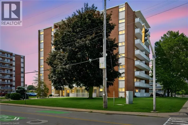 8 WOODMAN Drive S Unit# 708, Hamilton, Ontario L8K4C9