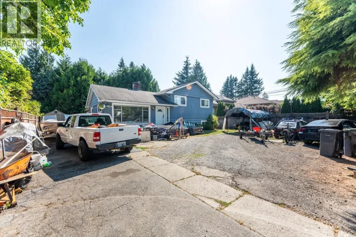 2246 AUSTIN AVENUE, Coquitlam, British Columbia V3K3S1