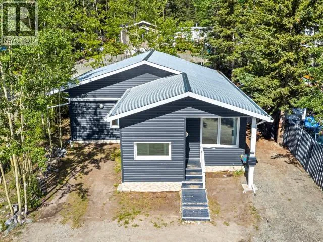 200-26 AZURE ROAD, Whitehorse, Yukon Y1A6E1