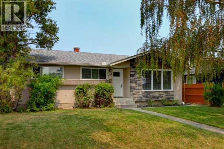 328 86 Avenue SE, Calgary, Alberta T2H1N7