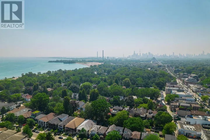 210 - 101 HAMMERSMITH AVENUE, Toronto (The Beaches), Ontario M4E2W3