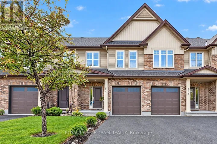 253 FERGUS CRESCENT, Ottawa, Ontario K2J3L7