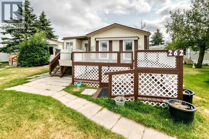 262 Burroughs Circle NE, Calgary, Alberta T1Y6K3