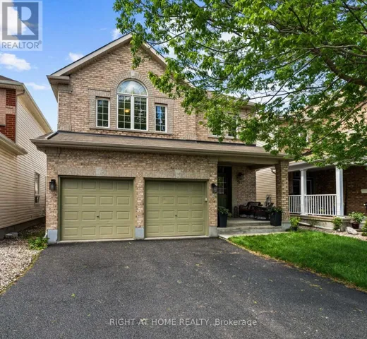 517 STONECHURCH WAY, Ottawa, Ontario K2J0C6