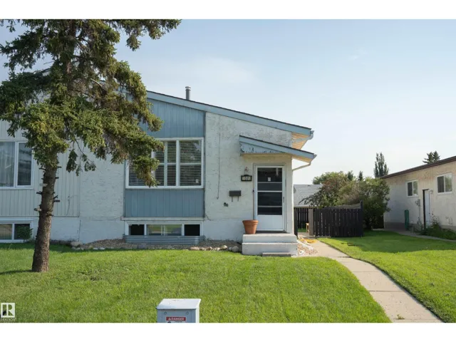 1031 Lakewood Rd North RD NW NW, Edmonton, Alberta T6K3B1