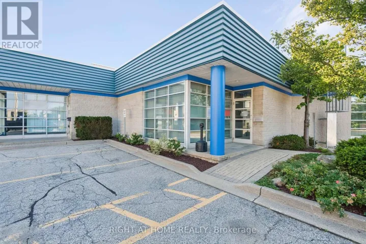 1329 HEINE COURT, Burlington (Industrial Burlington), Ontario L7L6A7