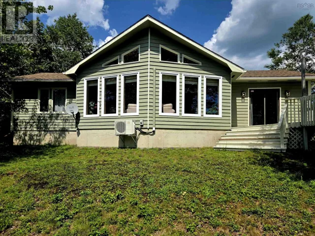 57 Somerset Drive, East Sable River, Nova Scotia B0T1V0