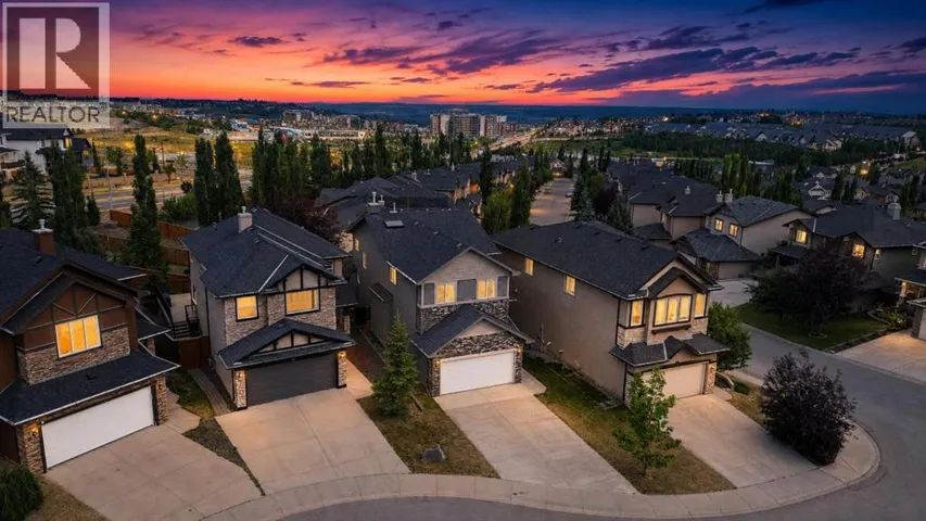 6 Aspen Stone Mews SW, Calgary, Alberta T3H5Z1
