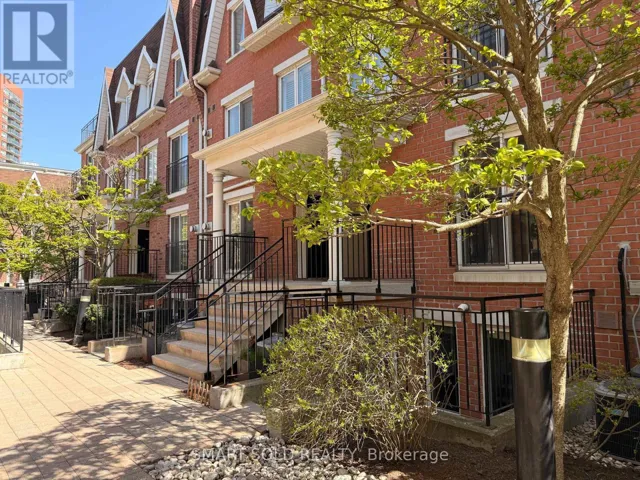 725 - 10 LAIDLAW STREET, Toronto (South Parkdale), Ontario M6K1X2