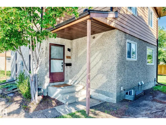 #22 3812 20 AV NW, Edmonton, Alberta T6L4B2