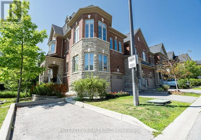 116 - 1331 MAJOR MACKENZIE DRIVE W, Vaughan (Patterson), Ontario L6A4W4