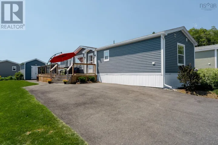 35 Seventh Street, Lucasville, Nova Scotia B4B1R4