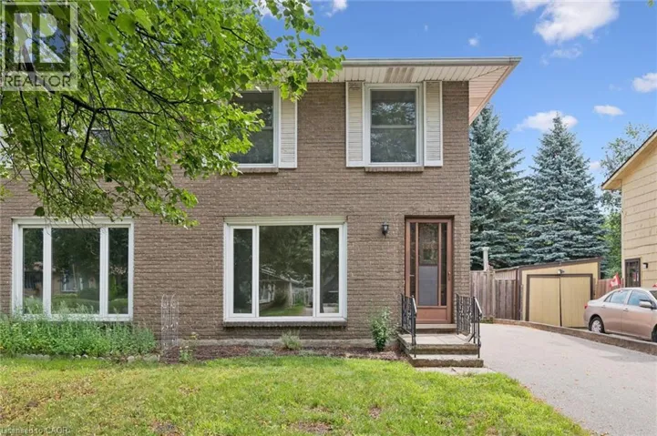 196 THE GREENWAY, Cambridge, Ontario N1R6L9