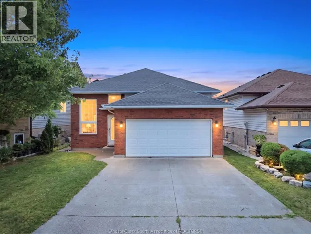2385 GATWICK, Windsor, Ontario N8P1Y7