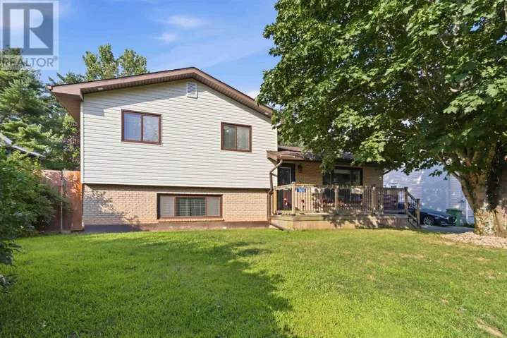 1616 Riverside Drive, Lower Sackville, Nova Scotia B4C2Y8