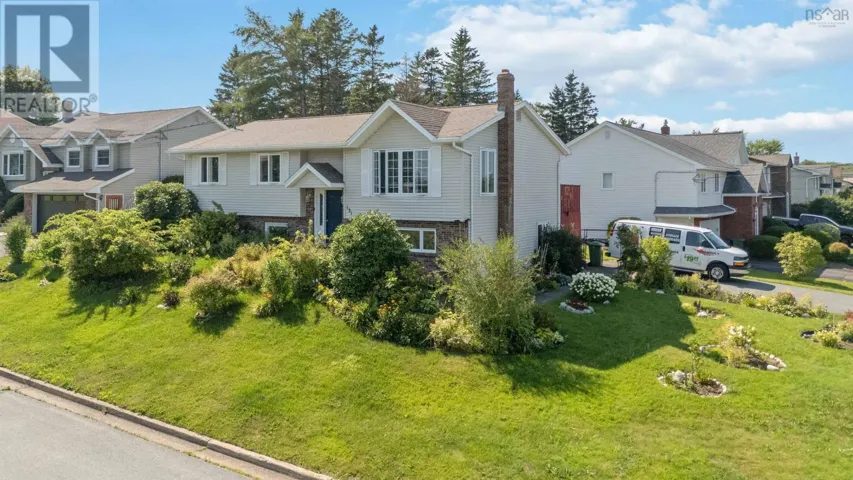 131 Pinewood Crescent, Cole Harbour, Nova Scotia B2V2P9