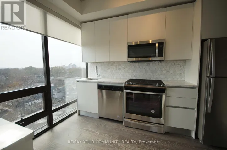 723 - 246 LOGAN AVENUE, Toronto (South Riverdale), Ontario M4M0E9
