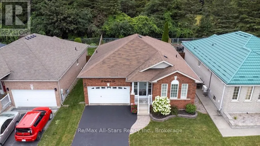37 SWEETNAM DRIVE, Kawartha Lakes (Lindsay), Ontario K9V0A7