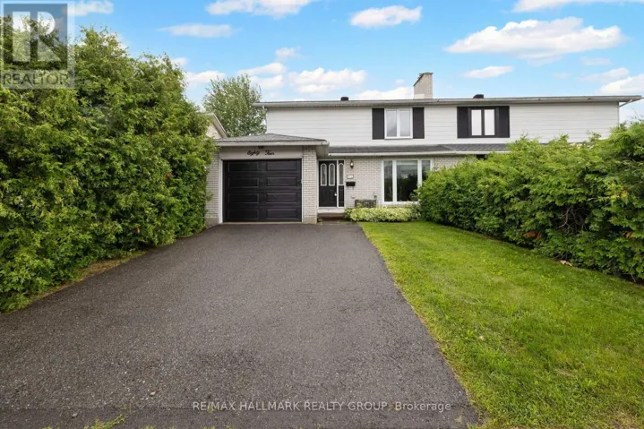 84 CHESTERTON DRIVE, Ottawa, Ontario K2E5T6