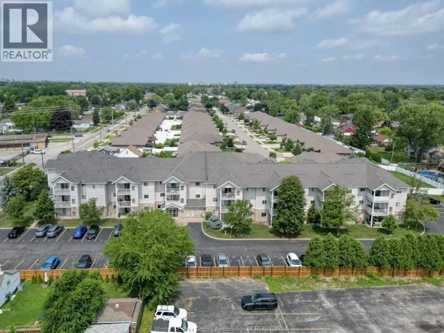 2592 Pillette Unit# 206, Windsor, Ontario N8T3R5