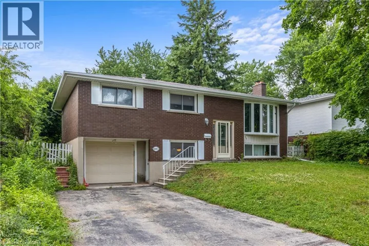 695 GLEN FORREST Boulevard Unit# Upper, Waterloo, Ontario N2L4K7