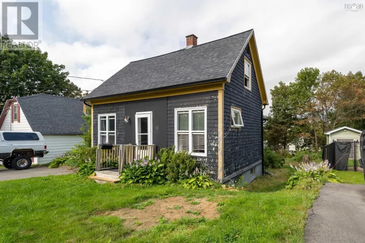 13 Central Street, Sydney, Nova Scotia B1P2A7