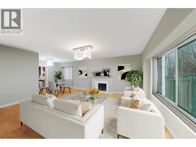 3342 ADANAC STREET, Vancouver, British Columbia V5K2P3
