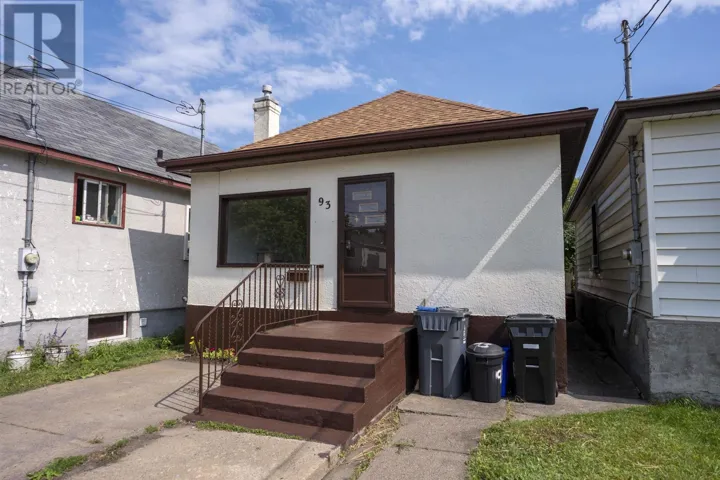 93 ONTARIO ST, THUNDER BAY, Ontario P7B3G1