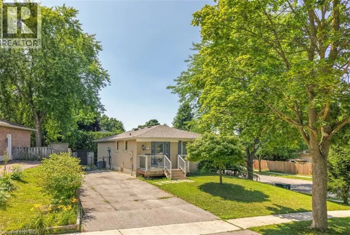 160 WOODLAWN Avenue, Brantford, Ontario N3R5H4