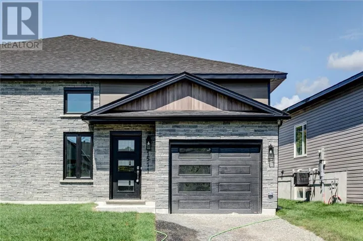 1511 Montrose, Sudbury, Ontario P3A0E1