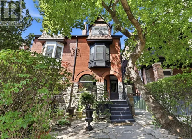 492 EUCLID AVENUE, Toronto (Palmerston-Little Italy), Ontario M6G2S9