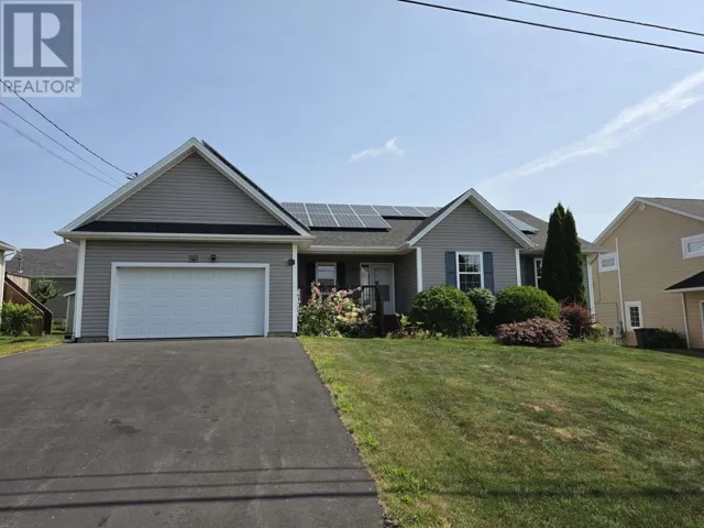 14 MEADOW Lane, Charlottetown, Prince Edward Island C1E2H7