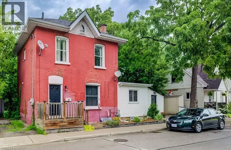 38 ROSE Avenue, Brantford, Ontario N3S2M2