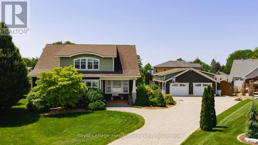 24 THIMBLEWEED DRIVE, Bluewater (Bayfield), Ontario N0M1G0