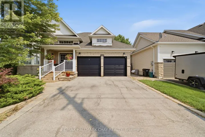 121 PRINCE WILLIAM WAY, Barrie (Innis-Shore), Ontario L4M7H6